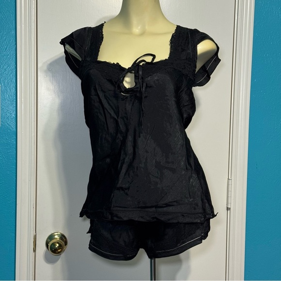 FREE PEOPLE Intimately “Told You So Set”Elegant Black Lace Trim Sleepwear XS Nwt - Picture 1 of 14